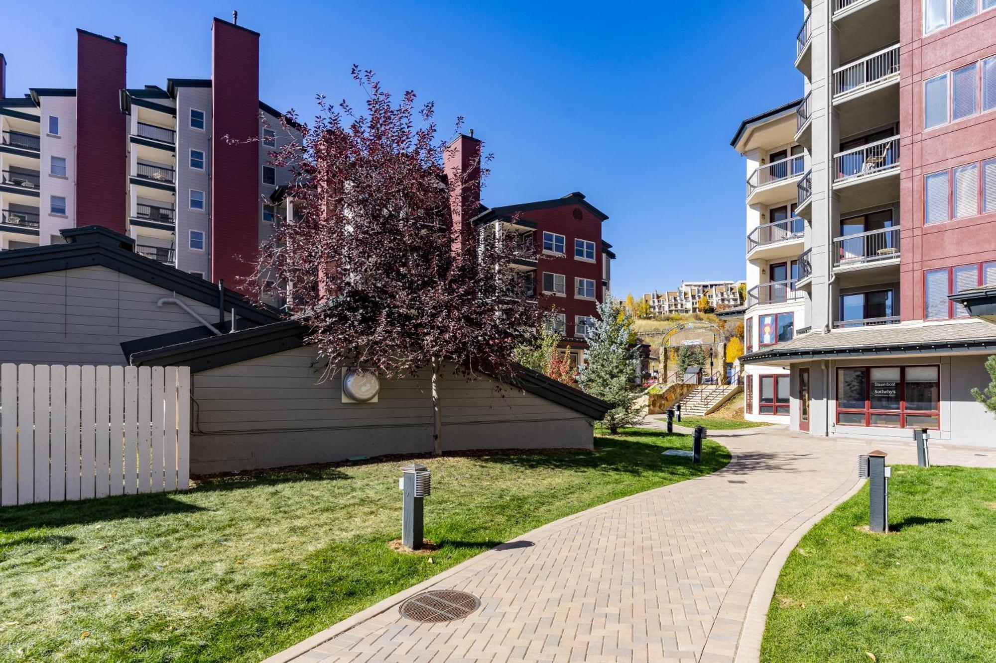 דירות סטימבואט ספרינגס Torian Plum Plaza 204 חדר תמונה